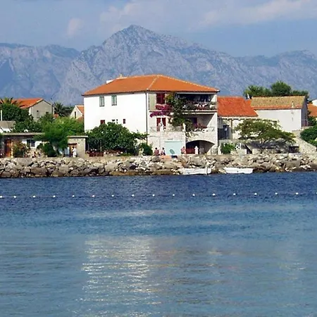 Bartul Apartment *