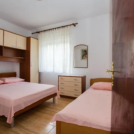 Bartul Apartment *