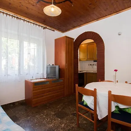 Apartament Bartul Sućuraj