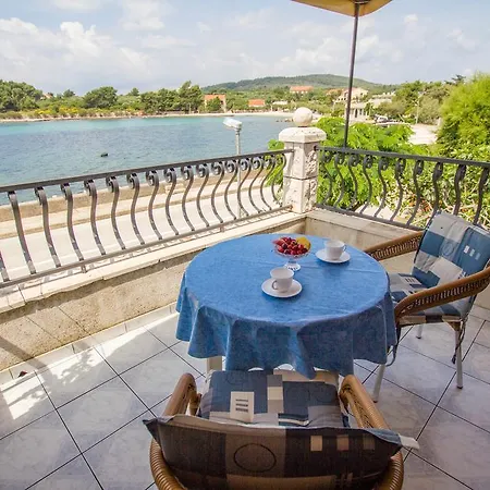 Apartment Bartul *
