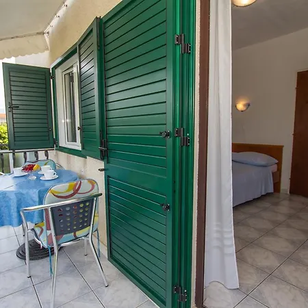 Apartment Bartul