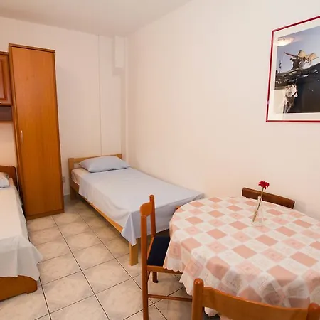 Apartment Bartul *