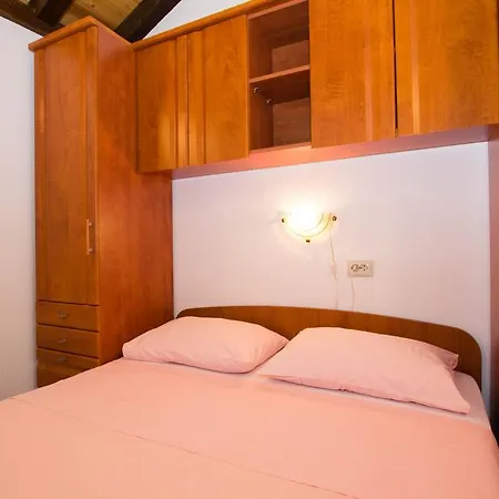 Apartment Bartul